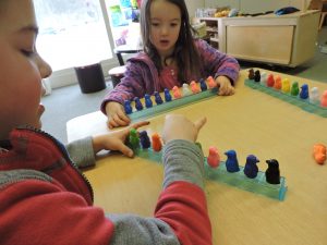 Henry's pattern is made from the favorite colors of his family members - Dad, Mom, Henry, Hannah, Sam, Dad, Mom, Henry, Hannah Sam.